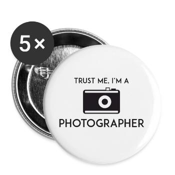 Vertrau mir, ich bin Fotograf - Buttons groß 56 mm (5er Pack) - Weiß - Vorne