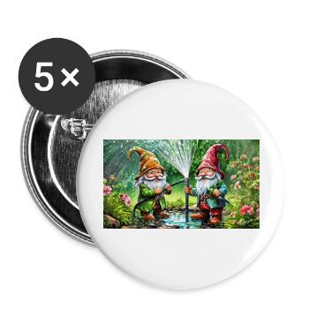 Niedliche kleine Zwerge Alltag – Wasserschlacht - Buttons groß 56 mm (5er Pack) - Weiß - Vorne
