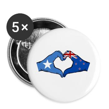 Drapeau de la Nouvelle-Zélande Mains Forme de cœur - Lot de 5 grands badges (56 mm) - blanc - Devant
