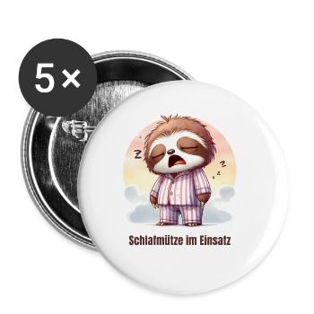 Schlafmütze im Einsatz Faultier Schlafanzug Pyjama - Buttons groß 56 mm (5er Pack) - Weiß - Vorne