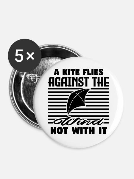 A kite flies against - Buttons groß 56 mm (5er Pack) - Weiß