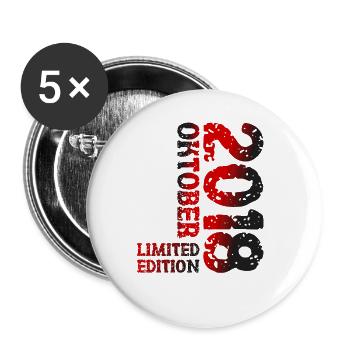 2018 Oktober Limited Edition 5. Geburtstag Deko - Buttons groß 56 mm (5er Pack) - Weiß - Vorne