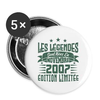 les légendes sont nées en novembre 2007, Cadeau. - Lot de 5 grands badges (56 mm) - blanc - Devant