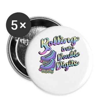 Rolling Into 10 Double Digits Floral Skaters 10. - Buttons groß 56 mm (5er Pack) - Weiß - Vorne