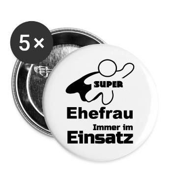 Super Ehefrau Geschenk - Buttons groß 56 mm (5er Pack) - Weiß - Vorne