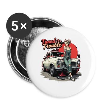 Tuned for Trouble - Retro Auto Girl Design - Lot de 5 grands badges (56 mm) - blanc - Devant