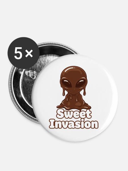 Sweet Invasion Alien Chocolate - Buttons groß 56 mm (5er Pack) - Weiß