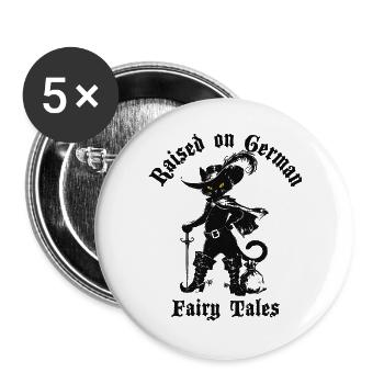 Raised on German Fairy Tails Gestiefelter Kater - Buttons groß 56 mm (5er Pack) - Weiß - Vorne