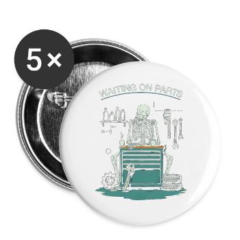 Lustiges Warten auf Teile-Mechaniker-Skelett - Buttons groß 56 mm (5er Pack) - Weiß - Vorne
