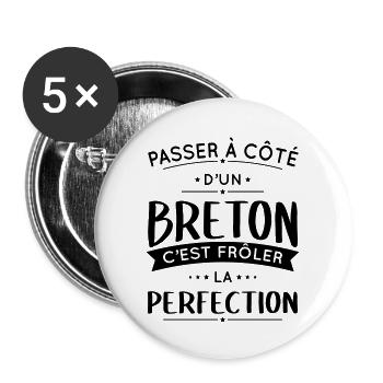 Breton - Frôler la perfection - Bretagne - Lot de 5 grands badges (56 mm) - blanc - Devant
