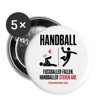 Fußballer fallen, Handballer stehen auf – Shirt - Buttons groß 56 mm (5er Pack) - Weiß - Vorne