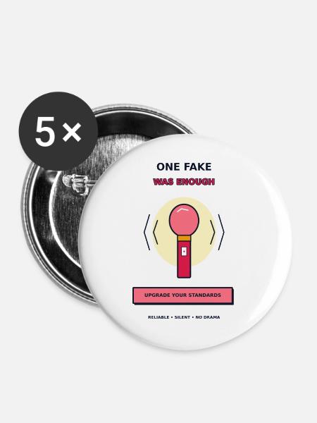 FakeOne - Buttons groß 56 mm (5er Pack) - Weiß