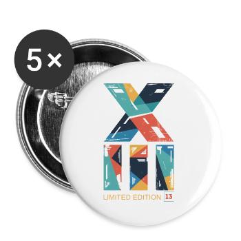 Edition Limitée Roman XIII 13 Ans Anniversaire - Lot de 5 grands badges (56 mm) - blanc - Devant