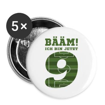 9. Geburtstag Geschenk Fußball Neun Jahre - Buttons groß 56 mm (5er Pack) - Weiß - Vorne