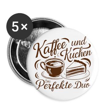 Café et gâteau – le duo parfait. - Lot de 5 grands badges (56 mm) - blanc - Devant