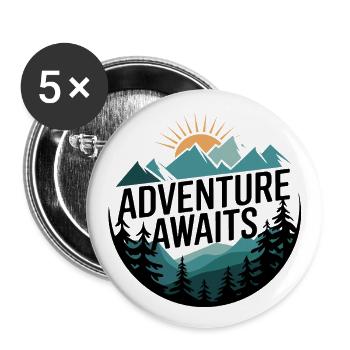 Adventure Awaits – Bergpanorama - Buttons groß 56 mm (5er Pack) - Weiß - Vorne