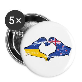 Ukraine Neuseeland Flagge Hände Herzform used - Buttons groß 56 mm (5er Pack) - Weiß - Vorne