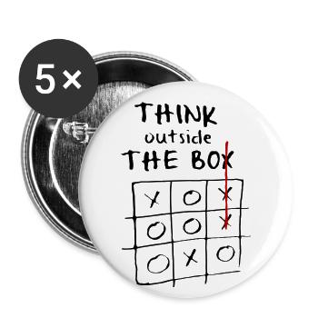 Think Outside The Box Tic Tac Toe | Unisex T-Shirt - Buttons groß 56 mm (5er Pack) - Weiß - Vorne