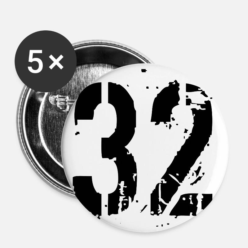 32 Number 32 - Buttons large 2.2''/56 mm (5-pack) - white