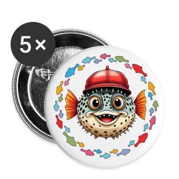 Kugelfisch mit roter Basecap und bunten Fischen - Buttons groß 56 mm (5er Pack) - Weiß - Vorne