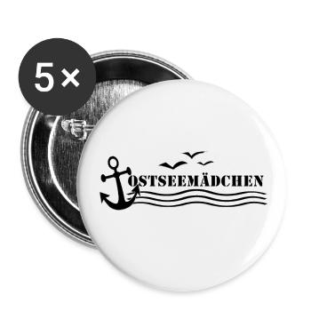 Ostseemädchen Schriftzug |Yolo-Artwork - Buttons groß 56 mm (5er Pack) - Weiß - Vorne