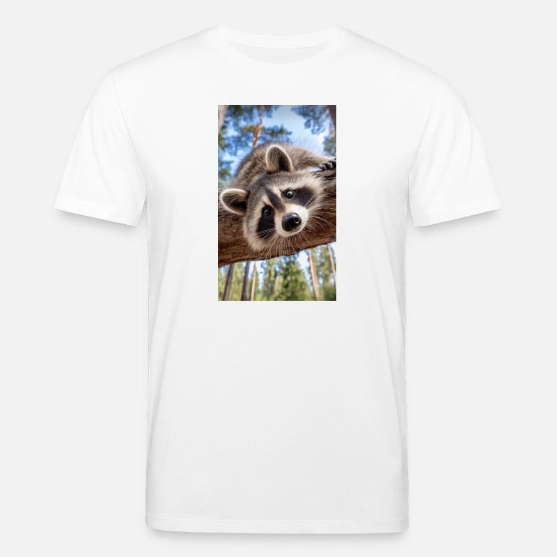 Neugieriger Waschbär am Baumast - Stanley/Stella Unisex Bio-T-Shirt CREATOR  - Weiß