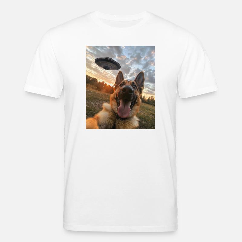 Schäferhund Selfie mit UFO - Stanley/Stella Unisex Bio-T-Shirt CREATOR  - Weiß