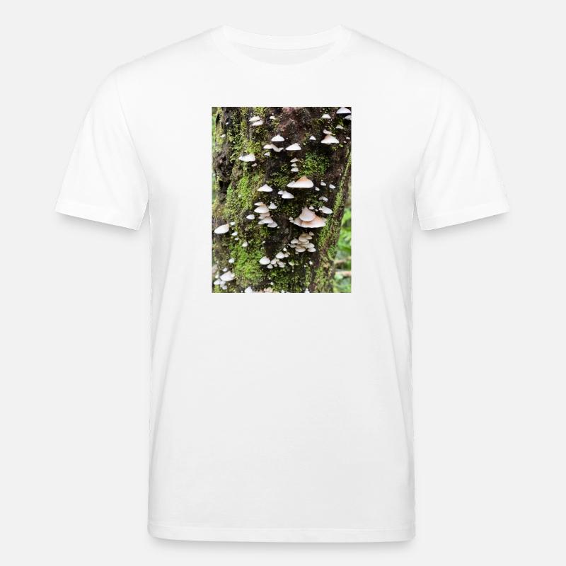 Moosbewachsene Pilzkolonie am Baum - Stanley/Stella Unisex Bio-T-Shirt CREATOR  - Weiß