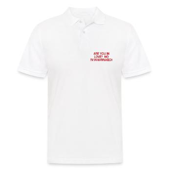 Verliebt Nein, ich bin in Marrakesch | Reisehumor - Männer Poloshirt - Weiß - Vorne - Kai (181cm)