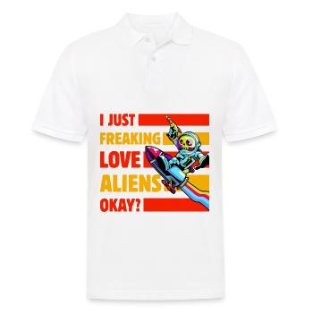 I just freaking love Aliens okay? - Männer Poloshirt - Weiß - Vorne - Kai (181cm)