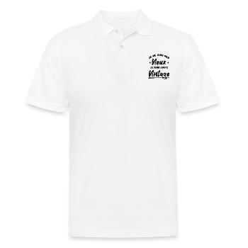 Je Ne suis Pas Vieux Je suis Juste Vintage - Polo Homme - blanc - Devant - Kai (181cm)