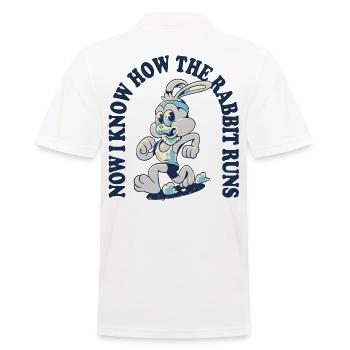 Now I Know How the Rabbit Runs – Denglisch Spruch - Männer Poloshirt - Weiß - Hinten - Kai (181cm)