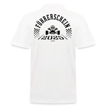 Führerschein 2025 (Fahranfänger / Black) - Männer Poloshirt - Weiß - Hinten - Kai (181cm)