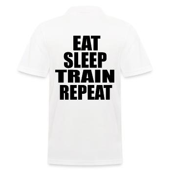 EAT SLEEP TRAIN REPEAT Fitness - Motivation - Männer Poloshirt - Weiß - Hinten - Kai (181cm)