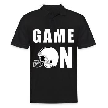 Game On Helm American Football Design - Männer Poloshirt - Schwarz - Vorne - Kai (181cm)
