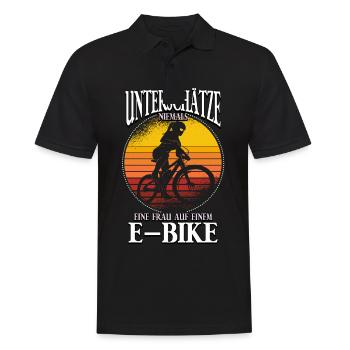 Unterschätze niemals eine Frau Pedelec E-Bike - Männer Poloshirt - Schwarz - Vorne - Kai (181cm)