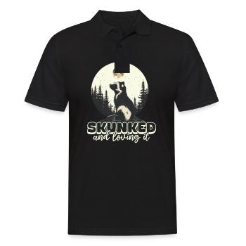 Skunk skunked und liebend - Männer Poloshirt - Schwarz - Vorne - Kai (181cm)
