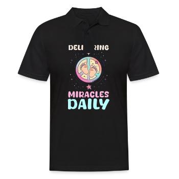 L&D-Krankenschwester vollbringt täglich Wunder - Männer Poloshirt - Schwarz - Vorne - Kai (181cm)