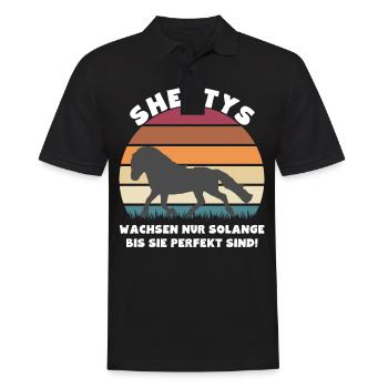 Shettys wachsen nur solange bis sie perfekt sind - Männer Poloshirt - Schwarz - Vorne - Kai (181cm)