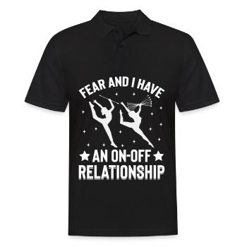Design « La peur et j’ai une relation on-off » - Polo Homme - noir - Devant - Kai (181cm)