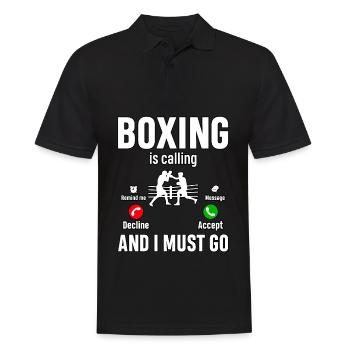 Boxen ruft und ich muss gehen - Männer Poloshirt - Schwarz - Vorne - Kai (181cm)