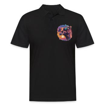 Lachendes Kamel im Sonnenuntergang. Tierportrait, - Männer Poloshirt - Schwarz - Vorne - Kai (181cm)