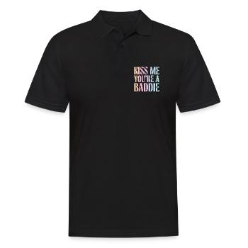 Küss mich du Baddie. - Männer Poloshirt - Schwarz - Vorne - Kai (181cm)