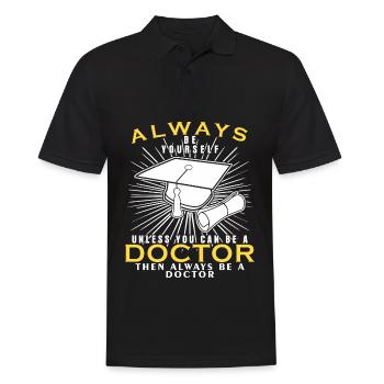 Doktor Doktortitel Promotion Spruch - Männer Poloshirt - Schwarz - Vorne - Kai (181cm)