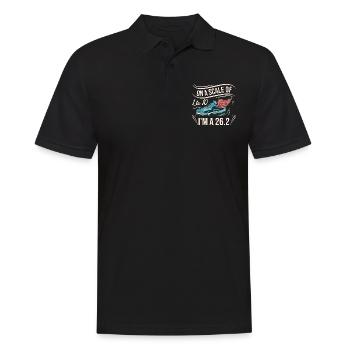 26.2 Meilen Marathon - Marathonläufer - Männer Poloshirt - Schwarz - Vorne - Kai (181cm)