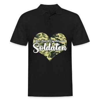 Soldatenfrau Spruch - Männer Poloshirt - Schwarz - Vorne - Kai (181cm)