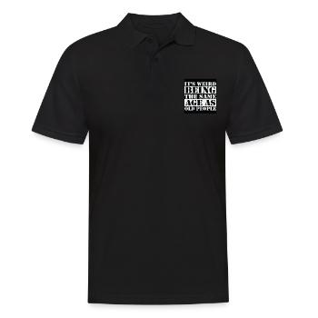 Es ist seltsam, im gleichen Alter wie alte Menschen zu sein - Männer Poloshirt - Schwarz - Vorne - Kai (181cm)