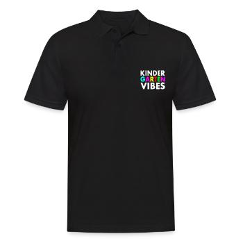kindergarten vibes - Männer Poloshirt - Schwarz - Vorne - Kai (181cm)