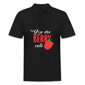 Erdbeere - Männer Poloshirt - Schwarz - Vorne - Kai (181cm)
