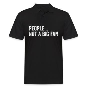 Leute, die keine großen Fans sind - Männer Poloshirt - Schwarz - Vorne - Kai (181cm)
